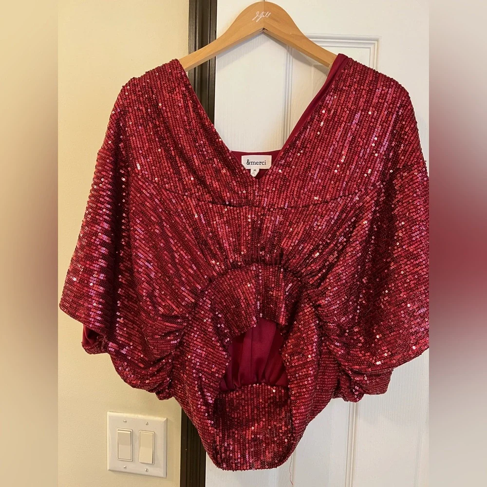 &Merci Red sparkly top. Size M - Picture 1 of 2